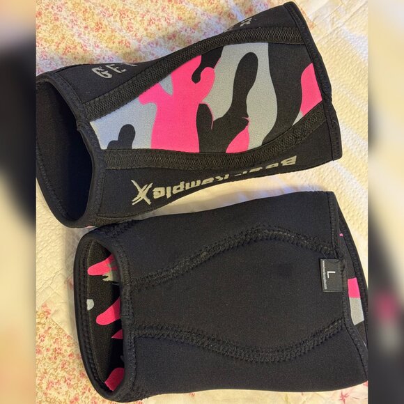 Bear Komplex Pink Camo Neoprene Compression Knee Sleeves - Picture 5 of 7
